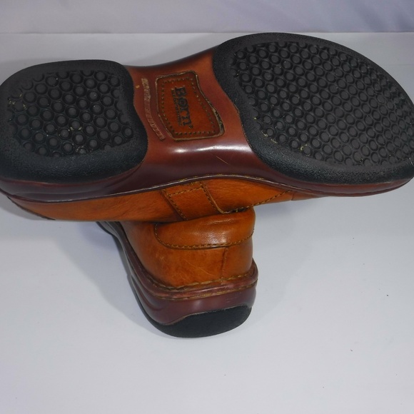 Born  Brown Leather Clogs with Faux Buckle 6.5M - Picture 6 of 7